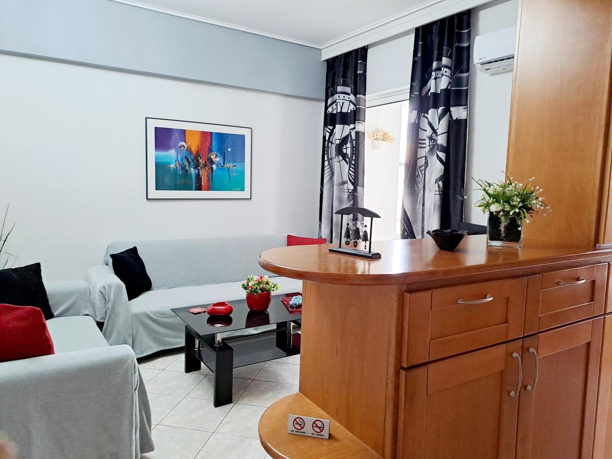 Bright Apartment In Nea Palatia • Oropos Zewnętrze zdjęcie